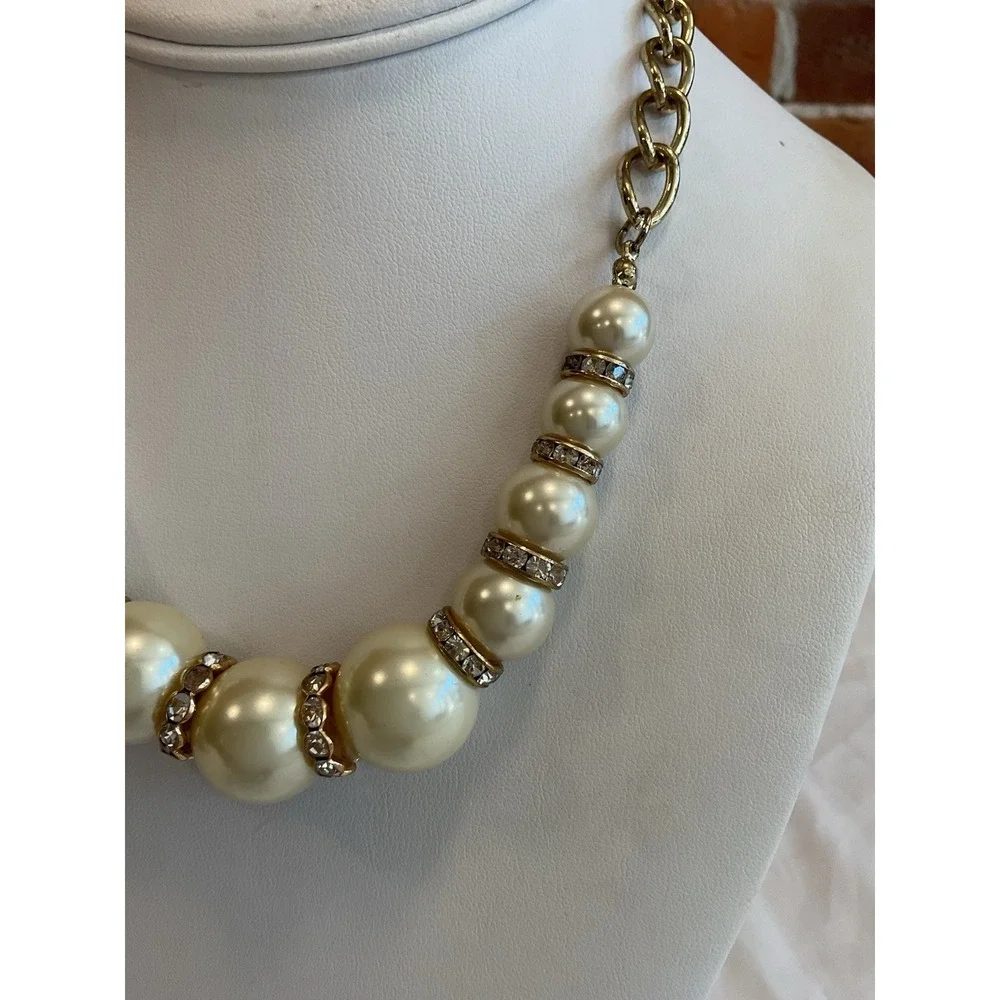 Vintage JLO Jennifer Lopez Pearl Beaded Necklace Gold Tone Costume Jewelry